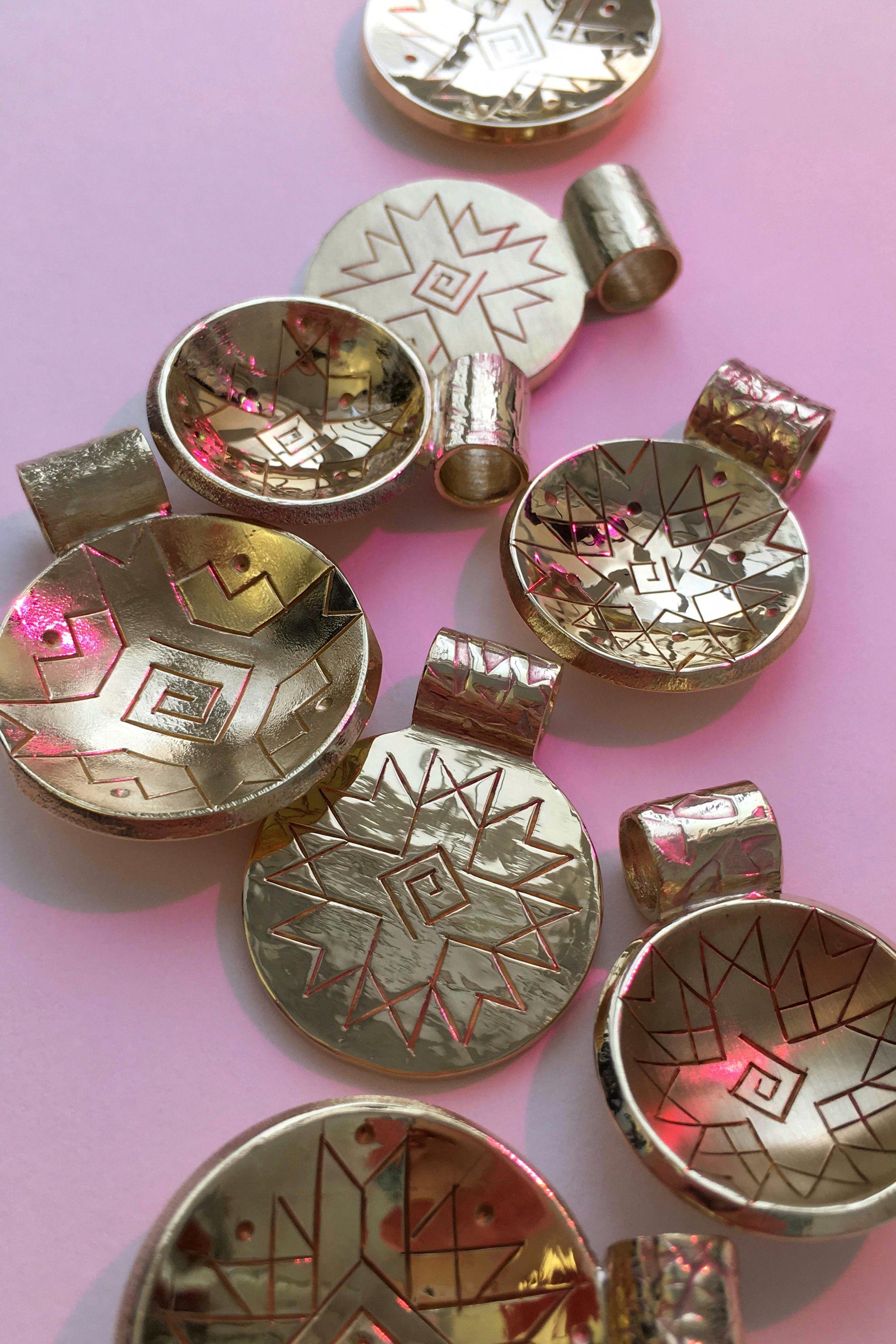 ХӖВЕЛ | СОЛНЦЕ