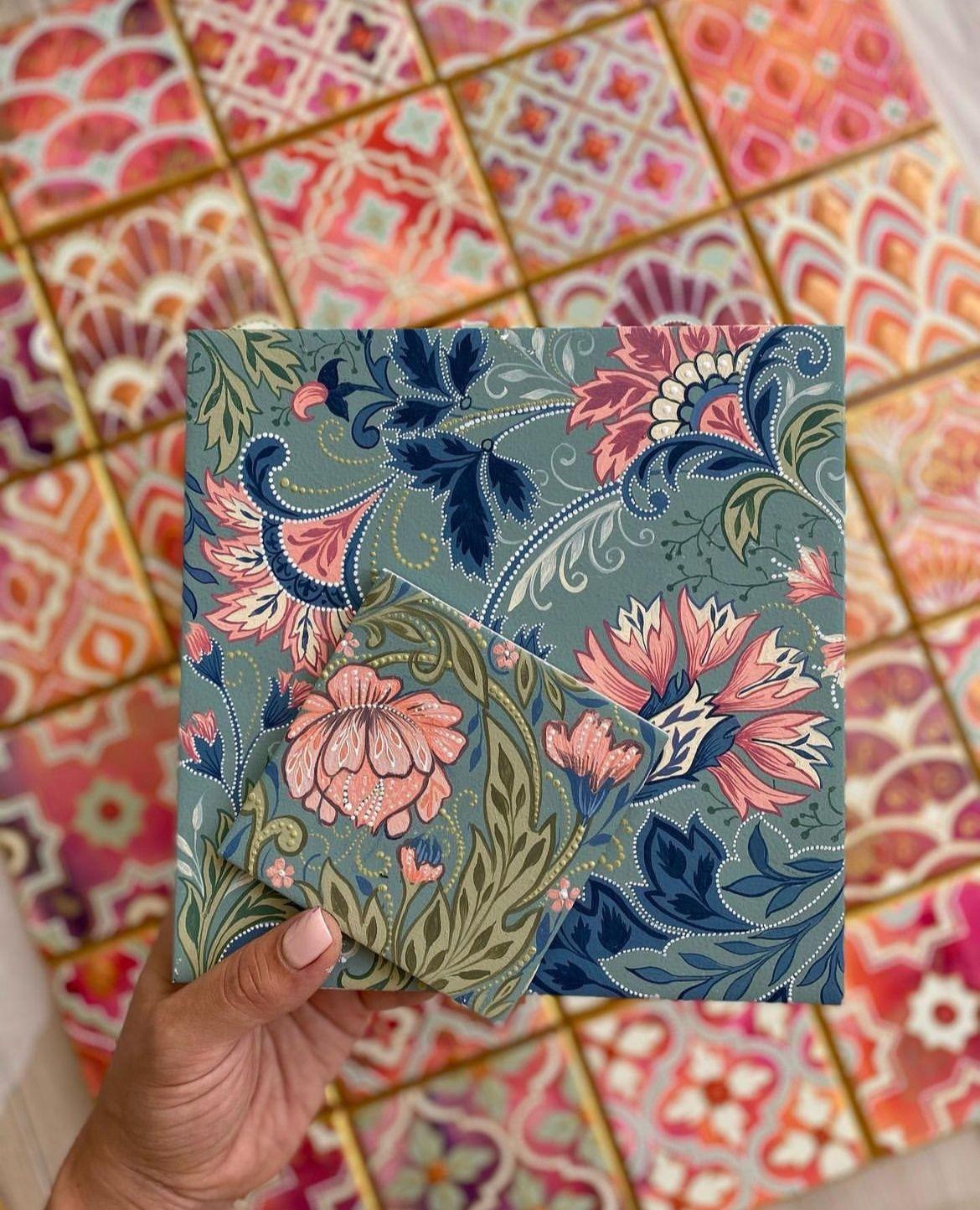 Плитка с росписью